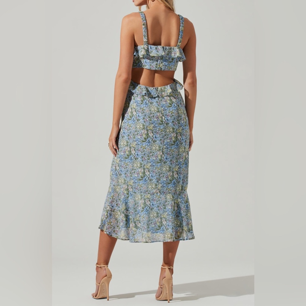 ASTR Floral Blue Midi Ruffle Dress